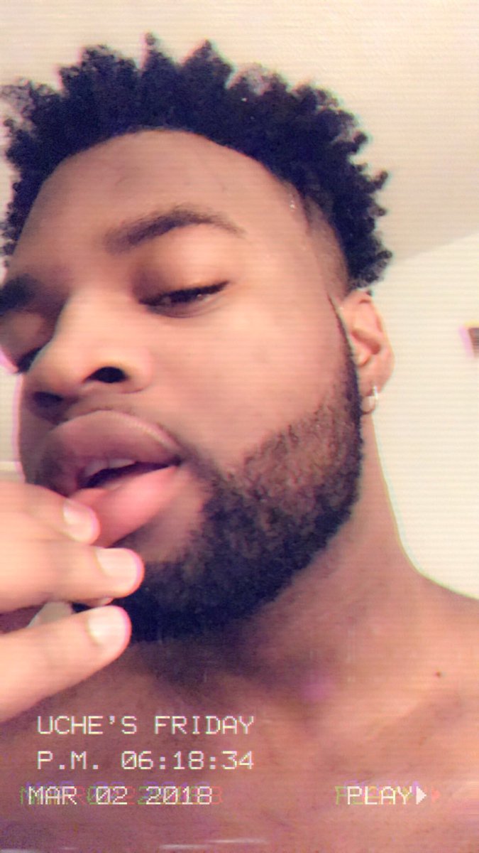 UcheMalik's tweet photo. #FinePeopleFromNigeria Can I Flourish real quick? 👀🇳🇬 https://t.co/jnx26qIIYP