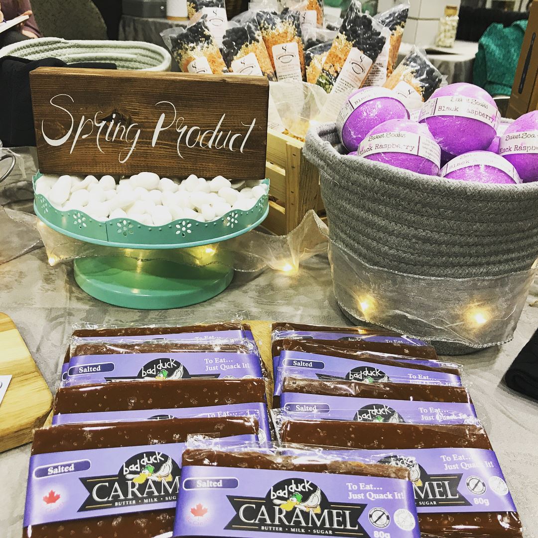 birth_fair's tweet photo. I'm so excited to announce the winner of the Be Loved Boxes Spring box is Gieleen R! https://t.co/g9HSKWLSGq