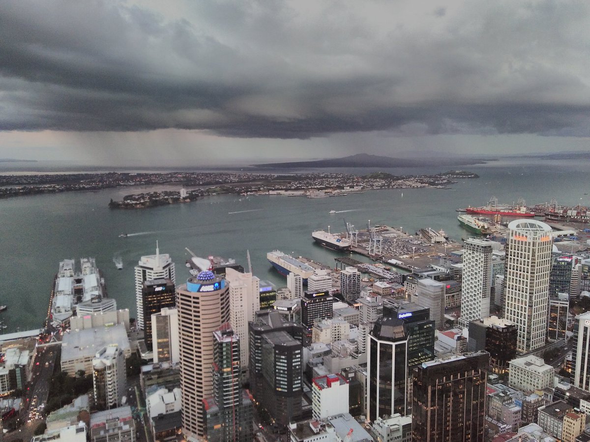 Billstein's tweet photo. Tolles #Auckland vom Skytower aus fotografiert. #newzealand https://t.co/AXomqpOWXy