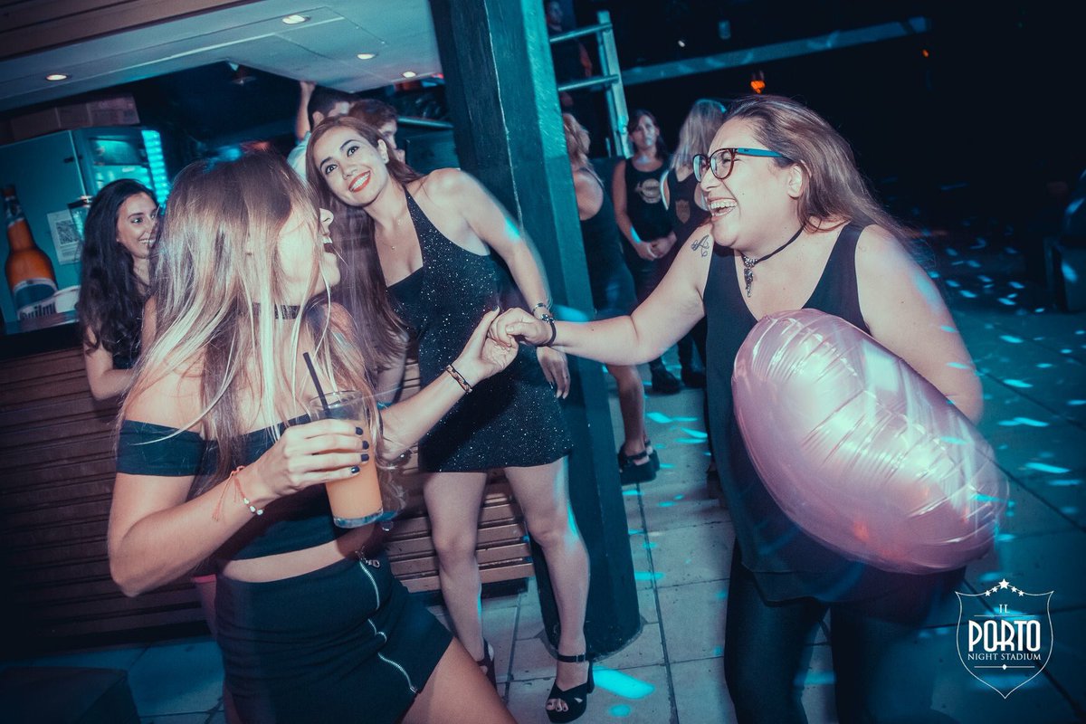 portosoho's tweet photo. ¡Hoy es noche de #PortoLounge! 
Tragos y buena música con amigos.

23 hs Cocktail 🍸

Reservas 📞
11-3792-7501 (Eduardo)
11-5508-1294 (Horacio)

#Porto #Boliche #Noche #Salidas #Night #Disco #Dance #Tragos #Amigos #Cena #CenaShow #Karaoke #Cumpleaños #Previa #Barra #Palermo https://t.co/IY7QKebak8