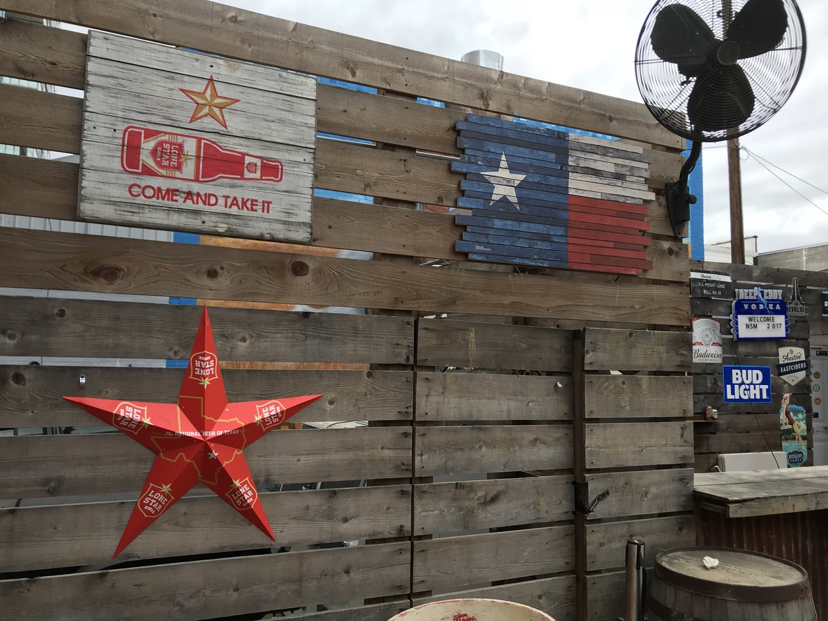 Where are you drinking #LoneStar this #SXSW? #atx #austin #escapesxsw #atxbars #austinbars
