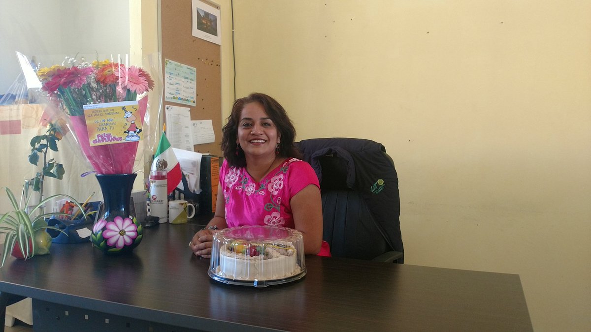 Academica_UTVCO's tweet photo. Feliz cumpleaños, nuestros mejores deseos, le reconocemos su noble tarea y sinergia que transmite a través de la Coord. Académica, en esa misma medida se le concedan sus deseos, parabién en su desempeño y que este día renueve el valor a la vida, felicidades Mtra. @GiselaBlasP https://t.co/YnOAepkm4A