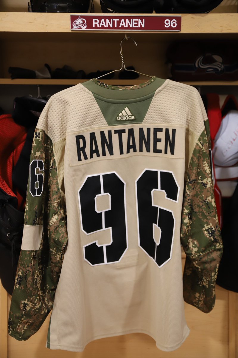 avalanche military jersey