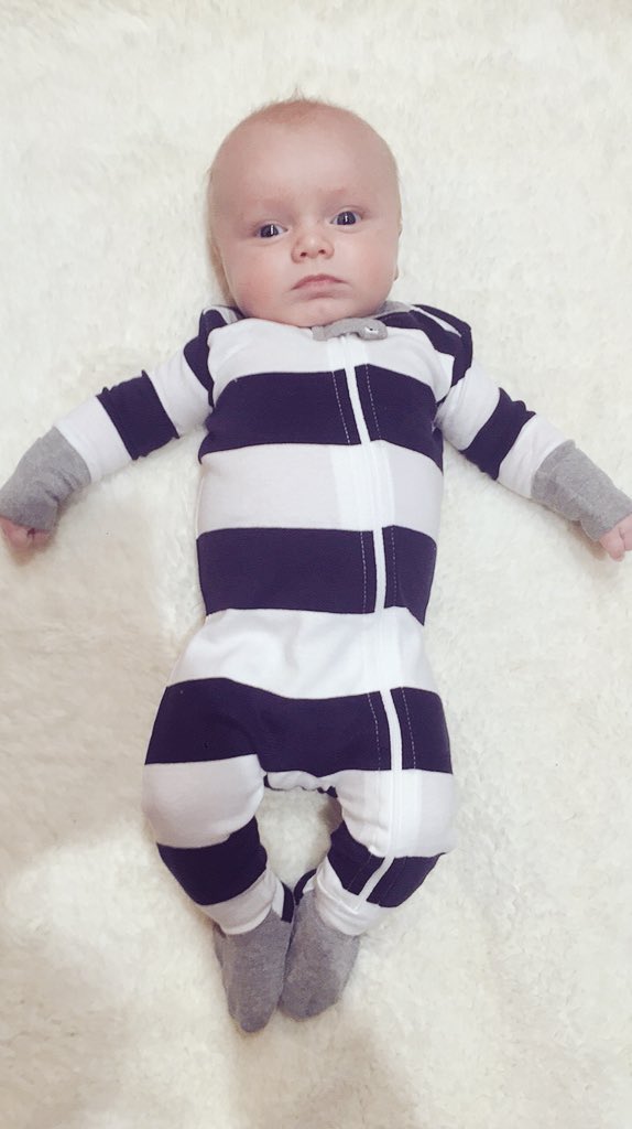britt_mcginnis's tweet photo. handsome boy💙 #liamdaniel #burtsbeesbaby #perfect https://t.co/3vtn0JX9bD