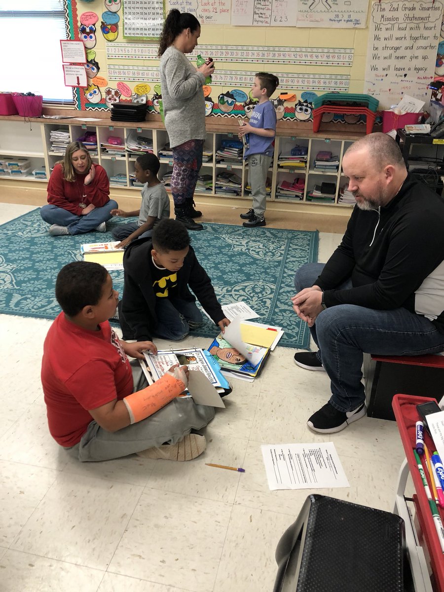 Parent Leadership Showcase and Student Led Conferences in Room 110 today❤️! #2ndgradesmarties #weareleaders #leavealegacy <a href="/hrznes/">Horizon Elementary</a> <a href="/madisonschools/">Madison City Schools</a> <a href="/TheLeaderinMe/">The Leader in Me</a>