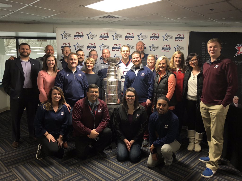 sbpratt's tweet photo. The Stanley Cup and Kelly Cup stopped by Kzoo to visit our K-Wings team. Let's go K-Wings! #kwingsphoto https://t.co/w5fQpnNEy6