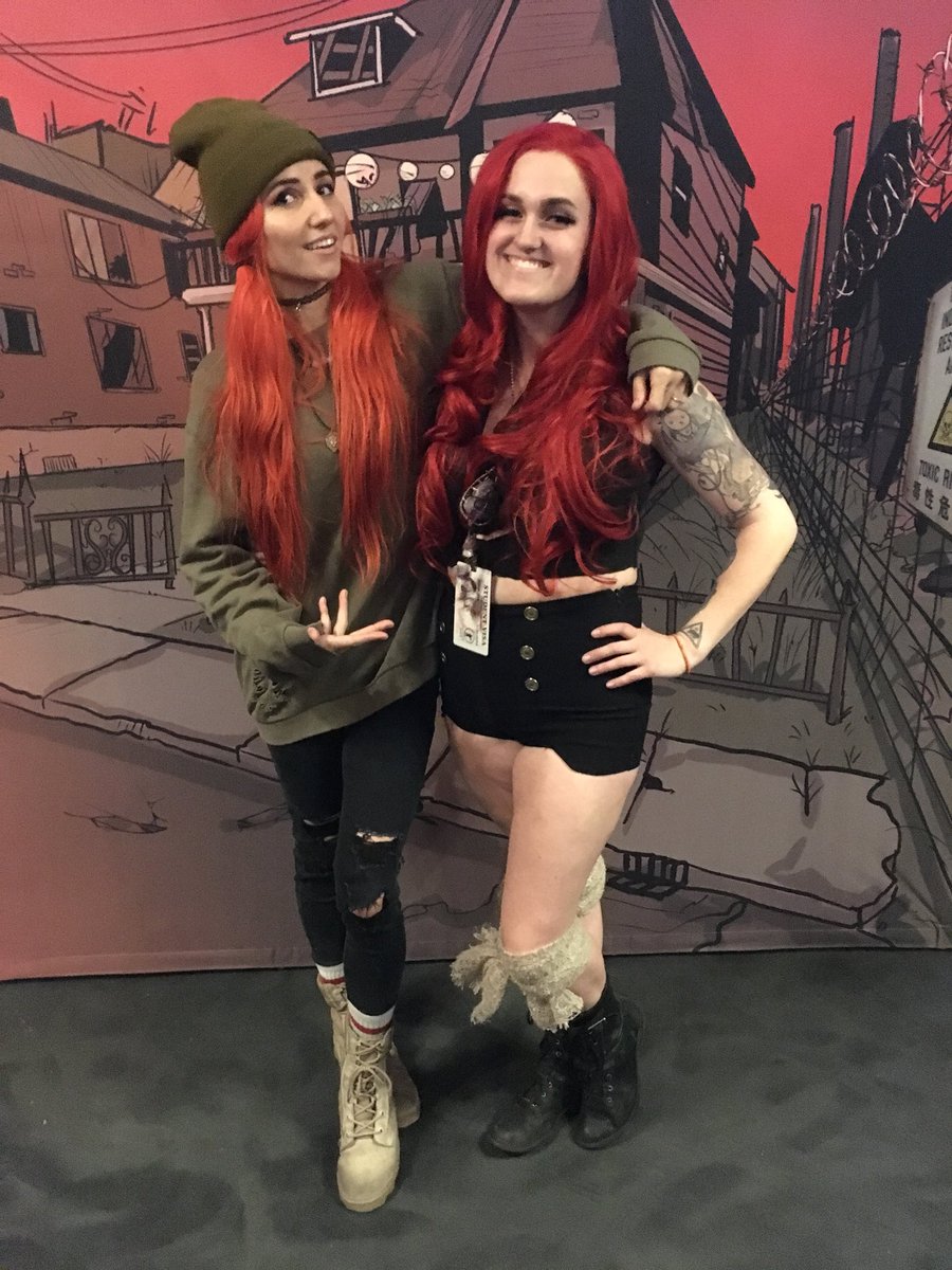 emkriegart's tweet photo. Super excited to be able to cosplay and give @Lights the piece I made of her at the Detroit stop of the #WeWereHereTour ❤️✨ https://t.co/oAkc6KWPpu