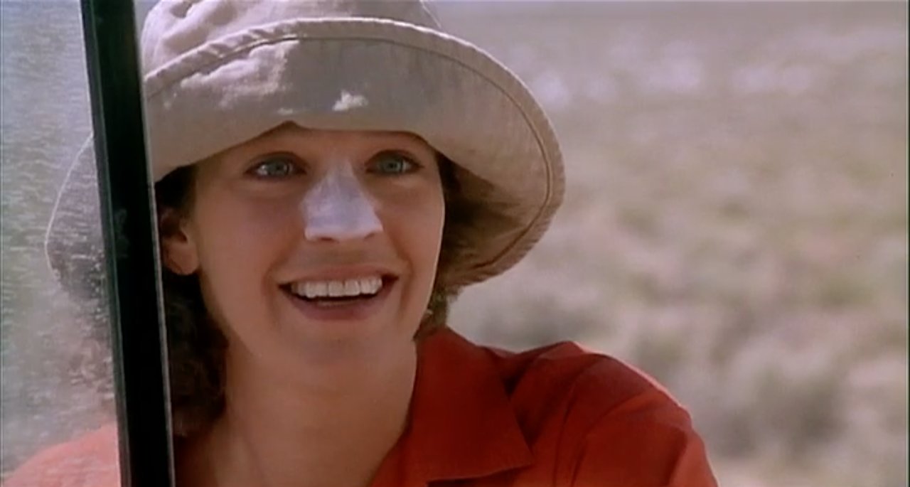 Happy birthday to Finn Carter A.K.A. the geologist from \"Tremors\" 
