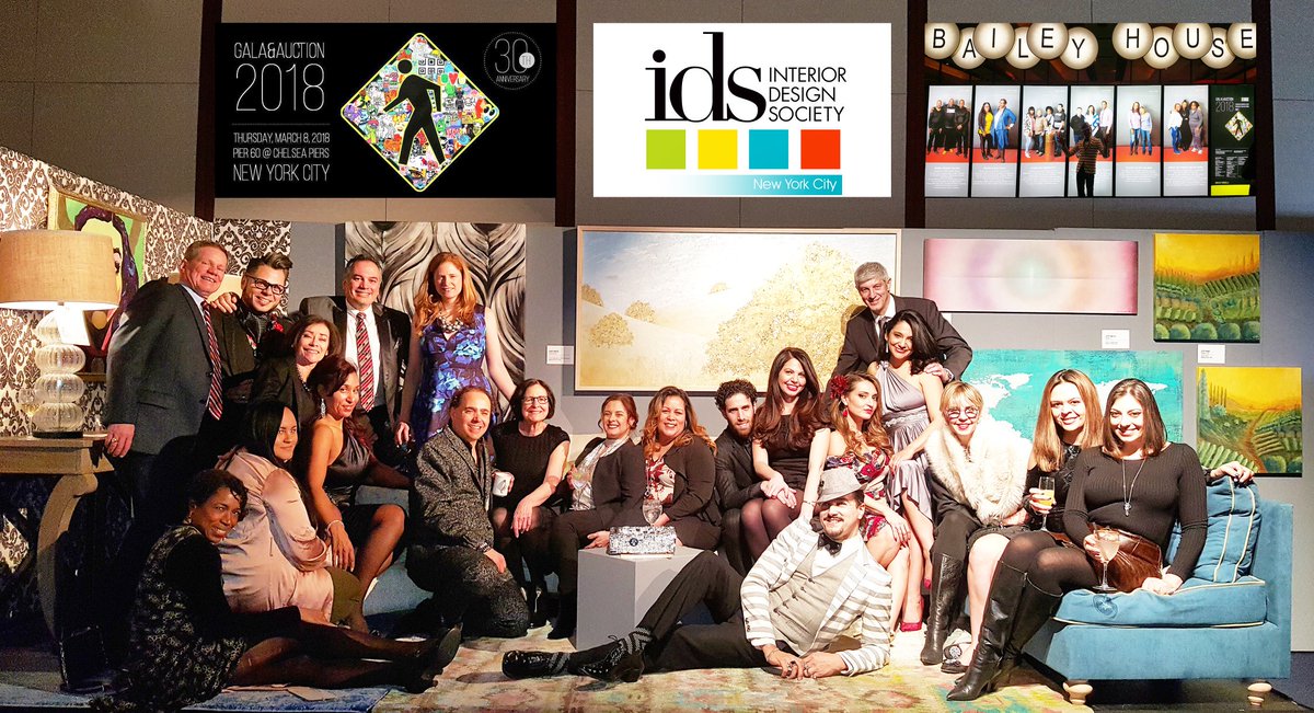 StrictlySanti's tweet image. Feeling the love at the @BaileyHouse auction gala! Thank you to all of our sponsors @IDS_NY @idsnational #idsny #charity #baileyhouse #auction #gala #givingback
