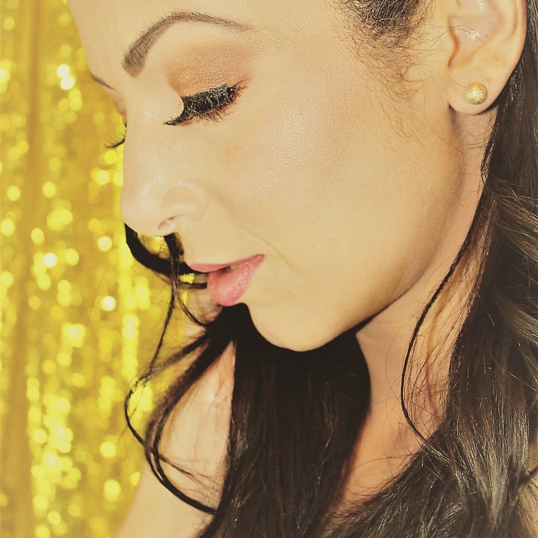 Dicas_da_Maia's tweet photo. Muitas vezes um "não" pode significar o recomeço. Só depende de você o que fazer com ele. Eu escolhi recomeçar... ❤
#recomeçar #DicasdaMaia #blogger #blogueira #blog #euquerosercbb #trabalho #desistirjamais #sonhos #sonho #sonhar #makeup #make #maquiagem #pensamentopositivo https://t.co/LPRMwzx2vL