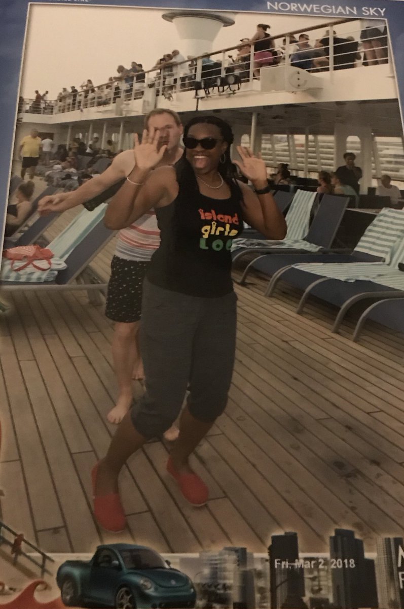 DrKKelly's tweet photo. While @KeeneState_ and @KeeneStateOwls students begin their spring break today, #ADKelly had a blast at her mini spring break last week. Calgon, take me away!! ๐ข ๐ โ๏ธ #CongaLine https://t.co/KoS5LSRIxG