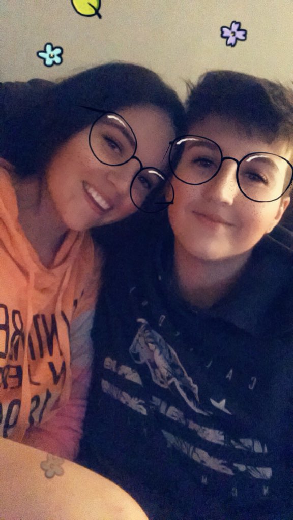 ohnoitsdanica's tweet photo. 😩🤤i meaaann, i don’t usually toot my own horn but holy god damn we are #CoupleGoals #LGBTladies 🏳️‍🌈 https://t.co/NJRruKQnnZ
