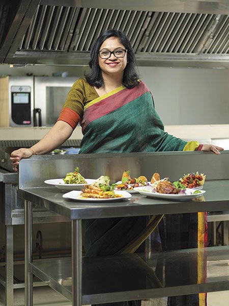 Read how Rashmi Daga is cooking up a storm with @FreshMenuIndia: forbesindia.com/article/2018-w… via @forbes_india #ForbesIndiaWPower #WPower #Entrepreneurs #restaurants