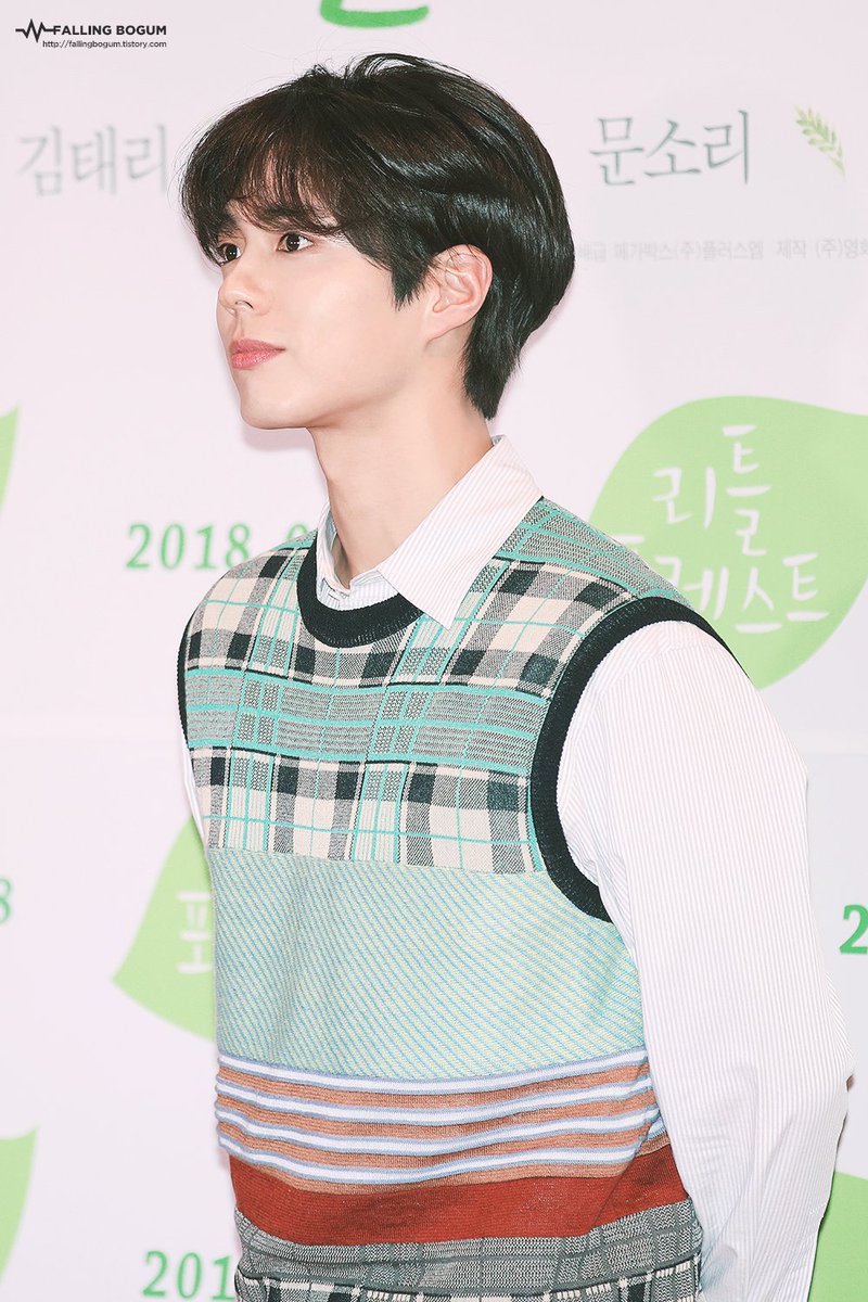 falling_bogum's tweet photo. 180226 리틀포레스트 VIP 시사회

@BOGUMMY 봄이 오는 것 같아, 네가 오는 것 같아♥

▶https://t.co/UEGwZVGv6U

#박보검 https://t.co/Nq3ubrYfjB