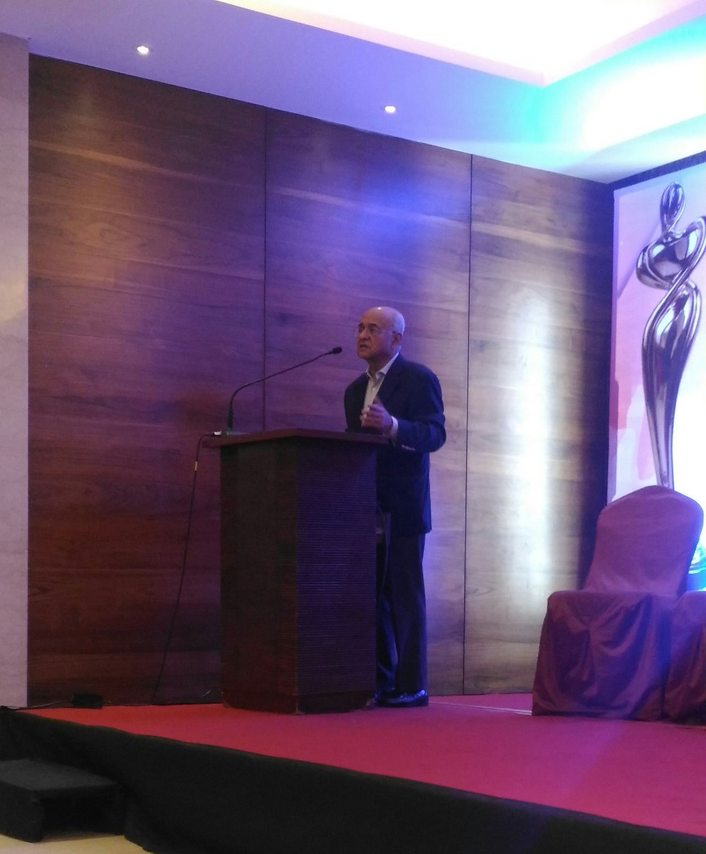 weirdevi's tweet photo. Mr. @amitkhanna taking us back to history of films and the transformation of the film industry throughout the past few decades.
#PRCI #PRCIGlobalConclave #PRCItweets #TransformOrPerish #AmitKhanna #BackThenAndNow https://t.co/toJjv6YoSP