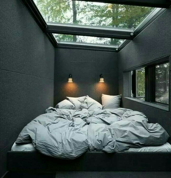 Hernanook's tweet photo. Necesito una habitación así! Imagínense lo que debe ser eso cuando llueve... https://t.co/XYfr9r7LW6