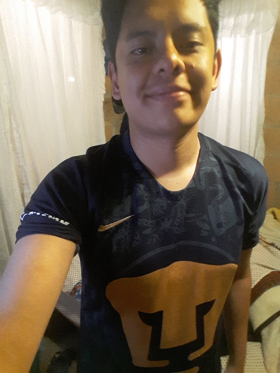 richardomoreno's tweet photo. @losprota Quiero ganar para llevar a mi hijo por primera vez a C.U para ver a nuestros  Pumas ganar contra Toluca 💕 https://t.co/YEagSNjnI1