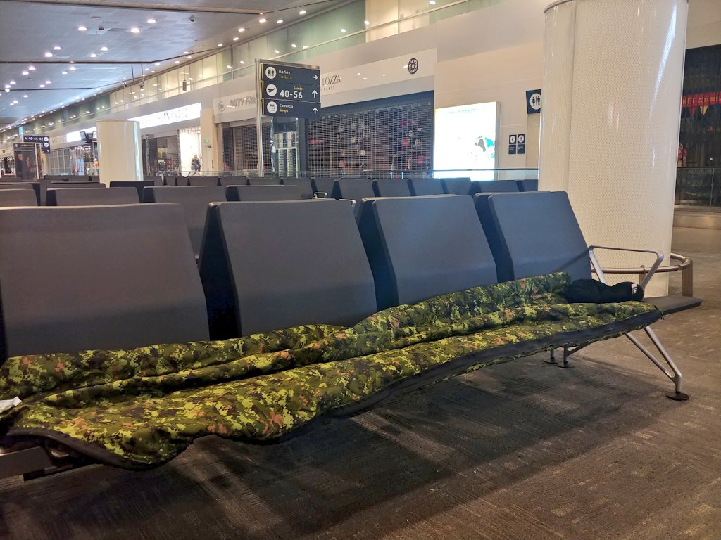 veggiesanddip's tweet photo. My bed for the night. Not exactly J-Class. #FoodRevolutions #OperationGroundswell https://t.co/k34nY1MPAm