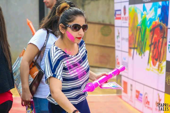 radvisionworld's tweet photo. Hope you guys have enjoyed your Holi as we did at Radvision World. @radvisionworld team is wishing everyone a very Happy Holi 2018!
#HappyHoli #Festival #Enjoy #Holi2018 #CelebratingHoli #RadvisionWorld #RadvisionWorldConsultancy #ImmigrationAgency #VisaConsultancy #VisaServices https://t.co/sAbxukuTbt