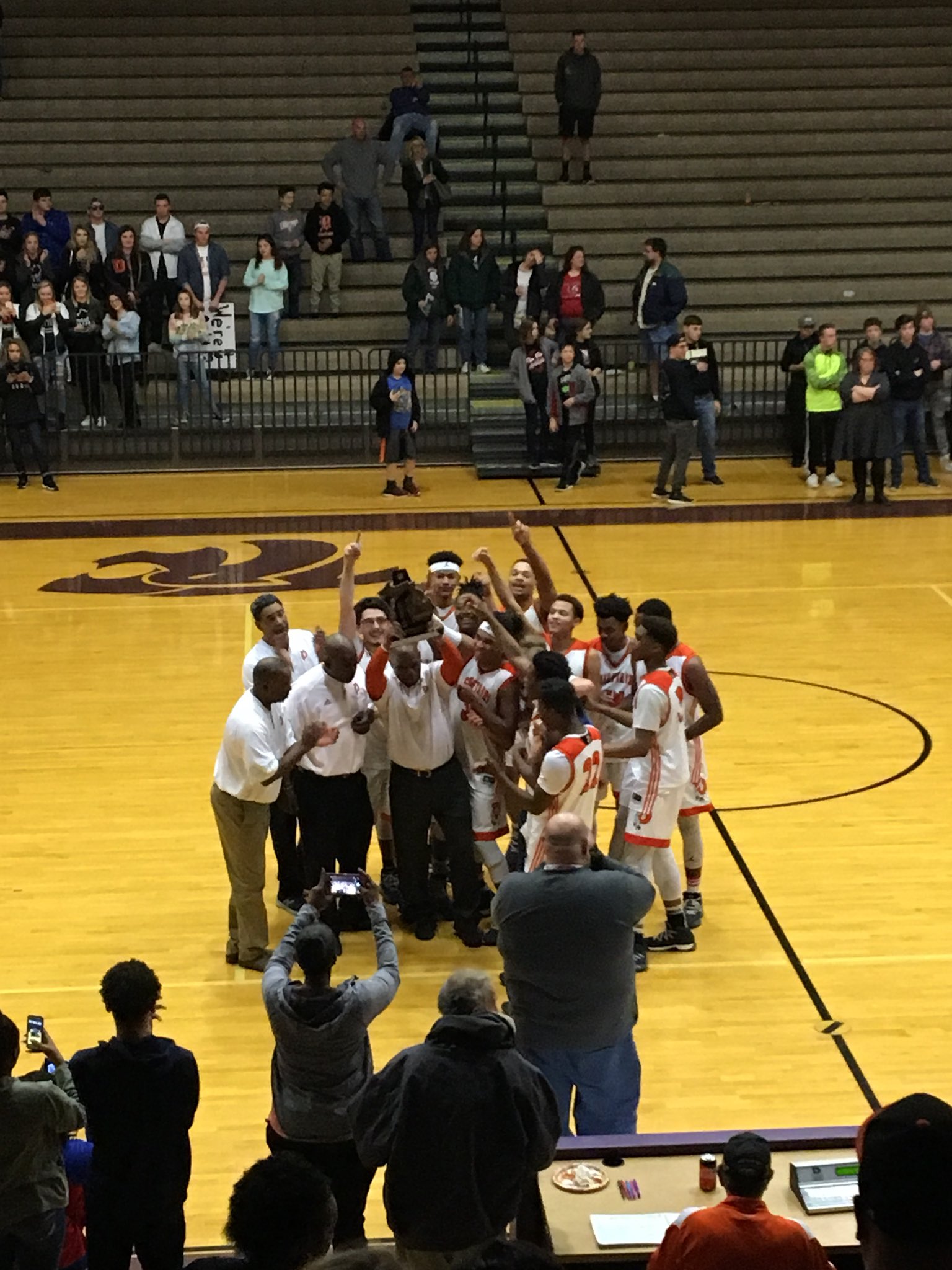 Dowagiac Athletics on Twitter "District Champs!!!…