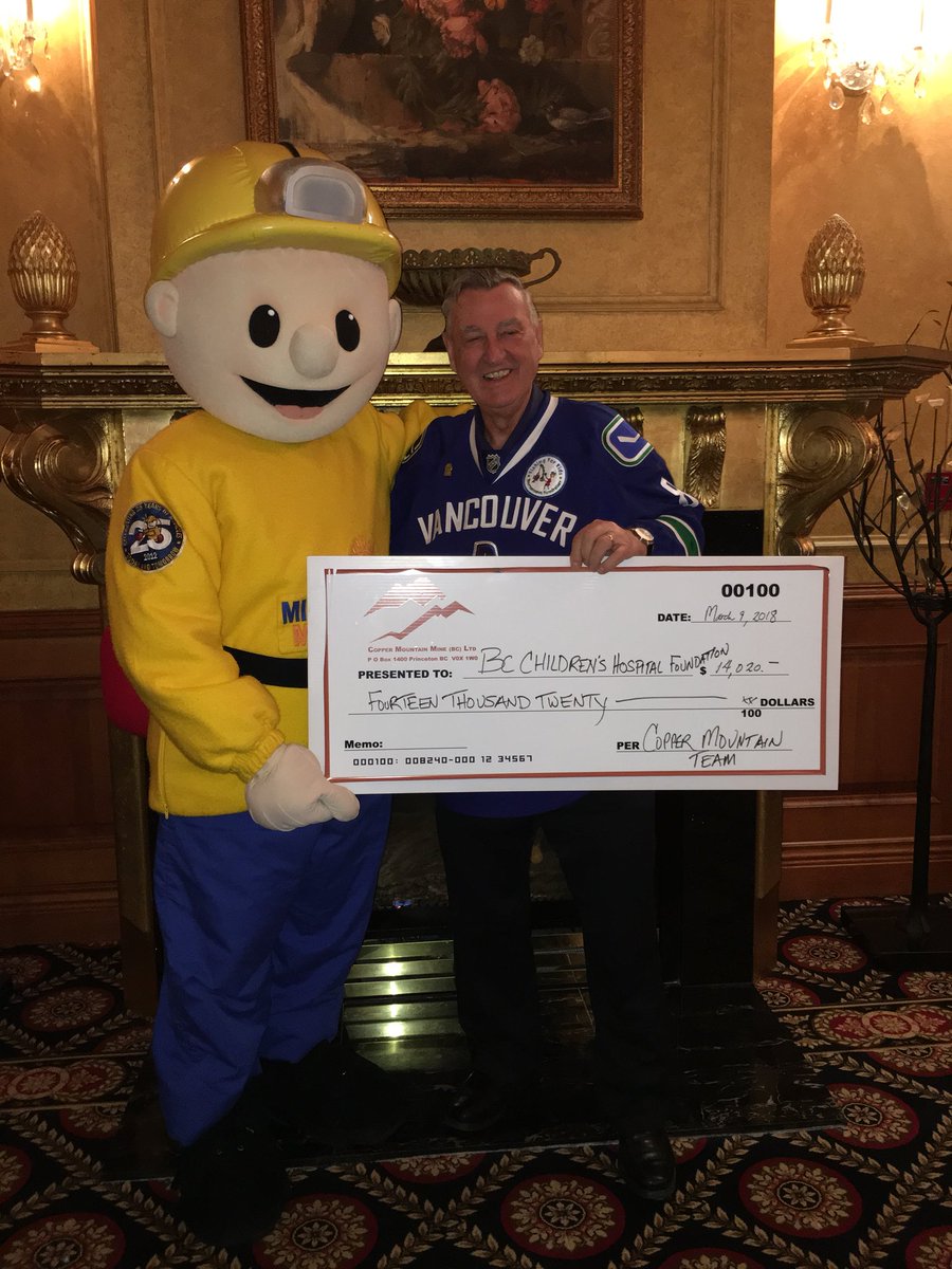 StricklandCathy's tweet image. Congratulations to the #CopperMountainMine team for raising over $14,000 for @BCCHF ! @BuddytheMiner #miningformiracles And thank you to @HotelLeSoleilBC for hosting us!