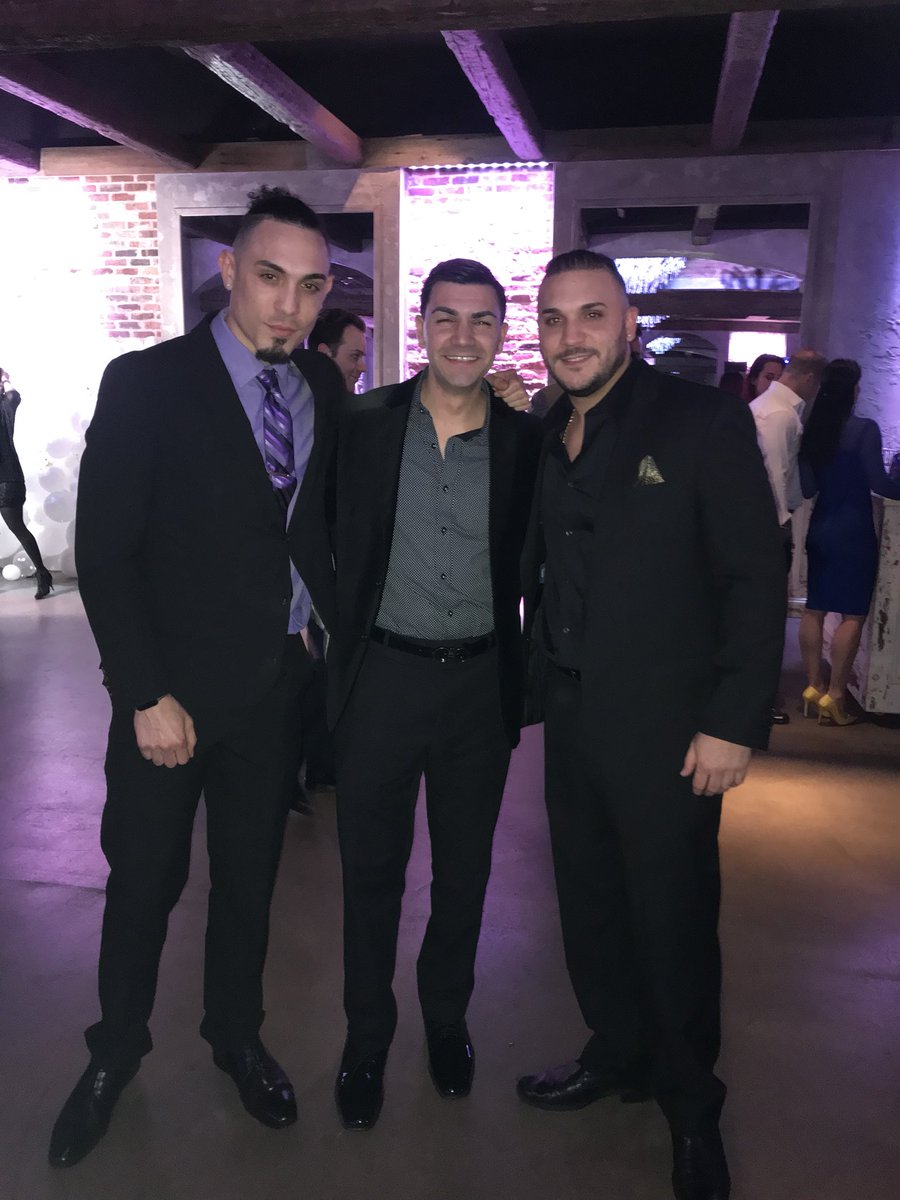 jaygarcia118's tweet photo. Out here Celebrating the HANDSOMES πΊπ½
β’
β’
β’
#TheJayGarciaShow #DashRadio #Bridgeview #TheHandsomes #BecomingHandsome #YaHeard #Family #TheViz #Homebase #ilVizio #Famos #202shit #WayBack #Greatskin #NoSplitEnds #Made #IFinallyGotMySazonButton #ThanksWeeWee https://t.co/5x4O62JRff