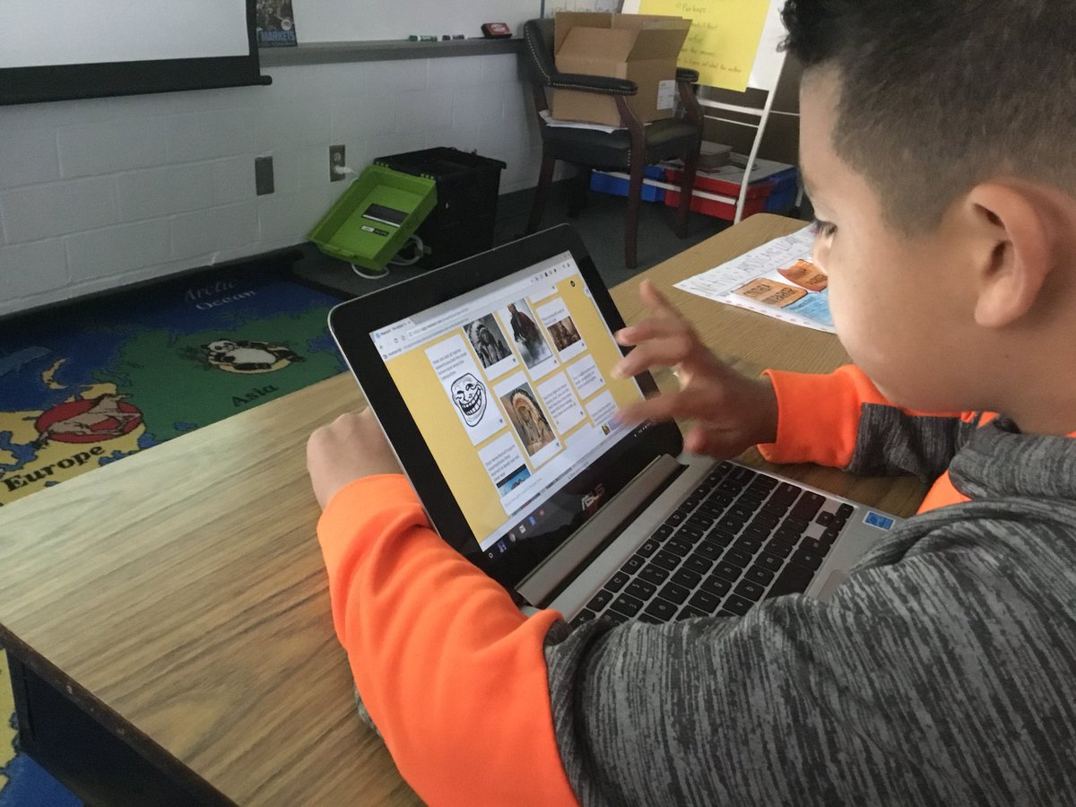 edtechie18's tweet image. Using #mlearning and @nearpod, students collaborate, take a #VR field trip, and write about Native Americans. #edtc645