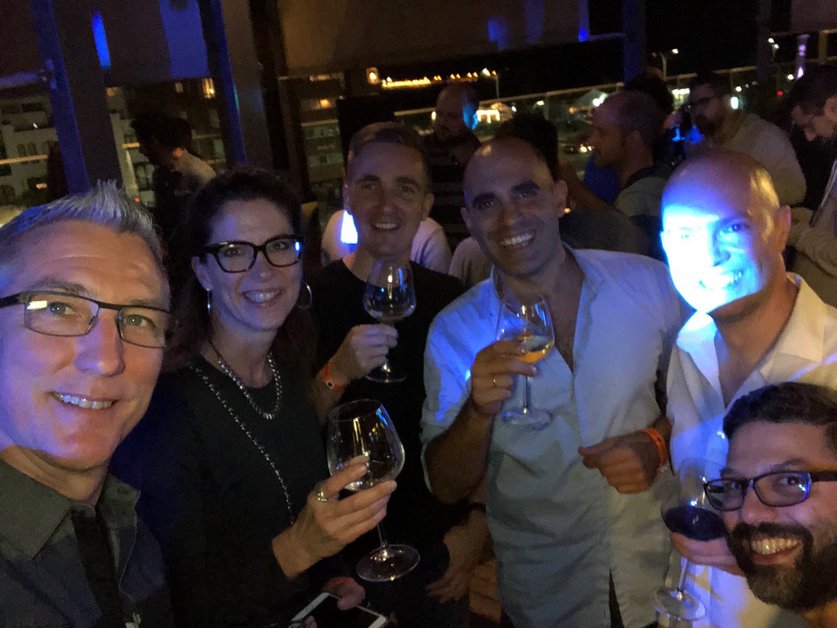 garazi's tweet image. This is happening the night before we have to speak! And I #blameAldo! #puntadreamin #pd18