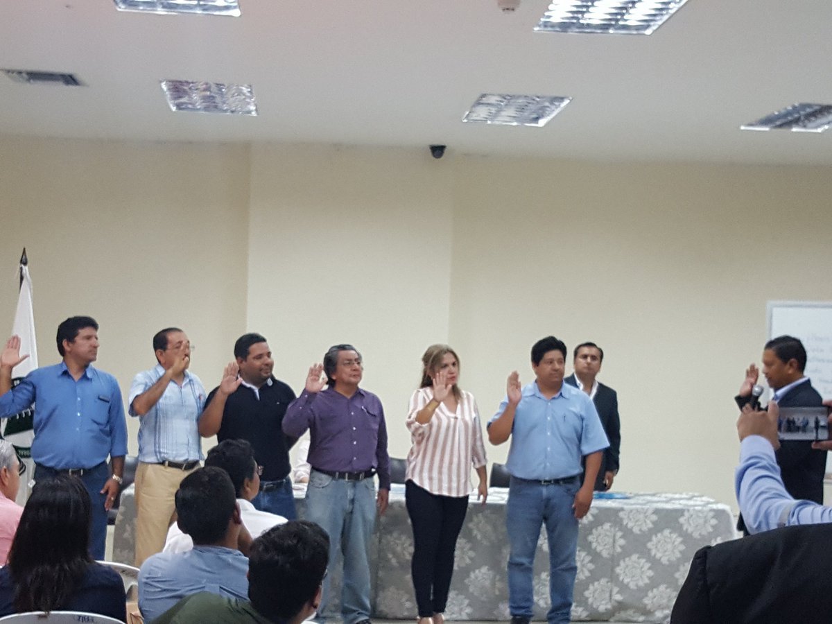 csilvag2006's tweet photo. Elegido y posesionado Tribunal Electoral @CRIEEL_GYE
#CRIEEL https://t.co/Zg1HpBgHgV
