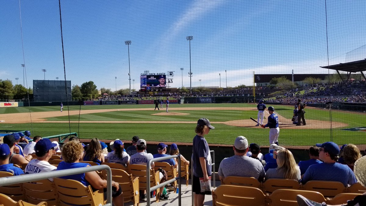 leestaton32's tweet photo. Game Day 😁 happiness! #Funfifty #Springtraining18 ⚾️ @Dodgers
Lasorda, Cey 💙 & seats behind the plate❣@ https://t.co/w2CoLSp3cg