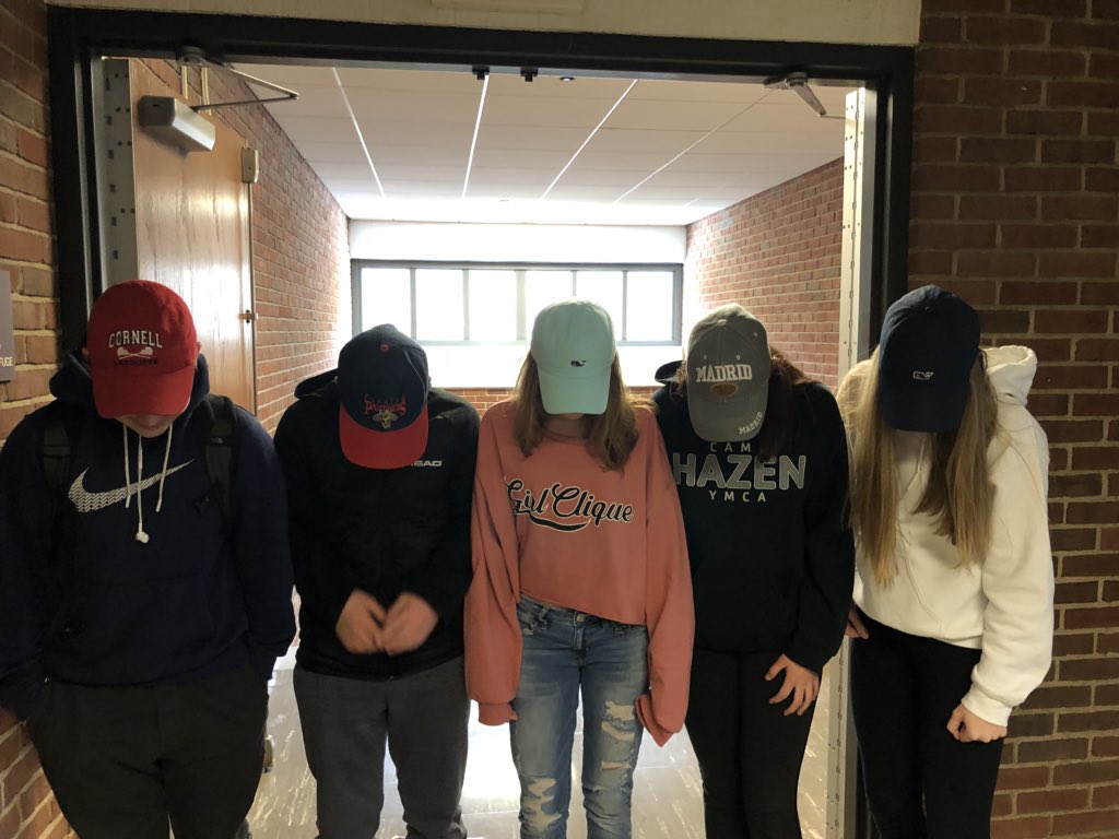 MsDeMaioCMS's tweet photo. Students sported their favorite hats today to support a local homeless shelter! Hats off to everyone who participated! #cmsconnect https://t.co/aJZlkIG5tQ