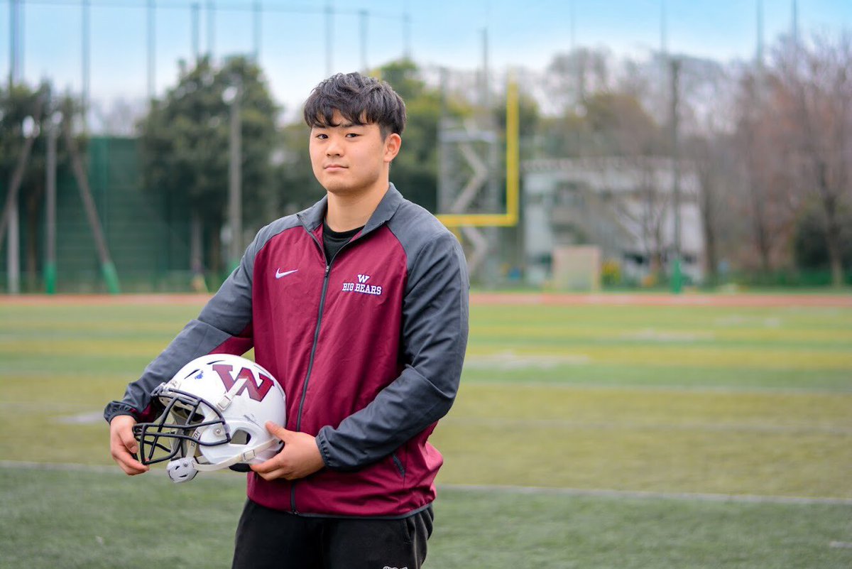 早稲田大学米式蹴球部 Big Bears イケメン早慶戦企画第二弾 早稲田大学big Bearsからはlb杉田直人選手 持ち前の冷静さでフィールドを見つめる真剣な眼差しに全員釘付けです 杉田選手は 第66回早慶戦の旗手も務めます 第66回早慶アメフト対校戦 18