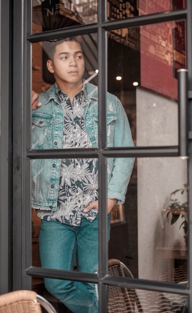 iamjammanalo's tweet photo. Denim + vintage. ππ½ #TopmanStyle #TopmanDenim @TopmanPH
Get PhP 300 off on all full-priced denim plus a chance to win Topman Denim of your choice with your Robinsons Rewards Card. π―π₯ https://t.co/nOgqSMoJEj