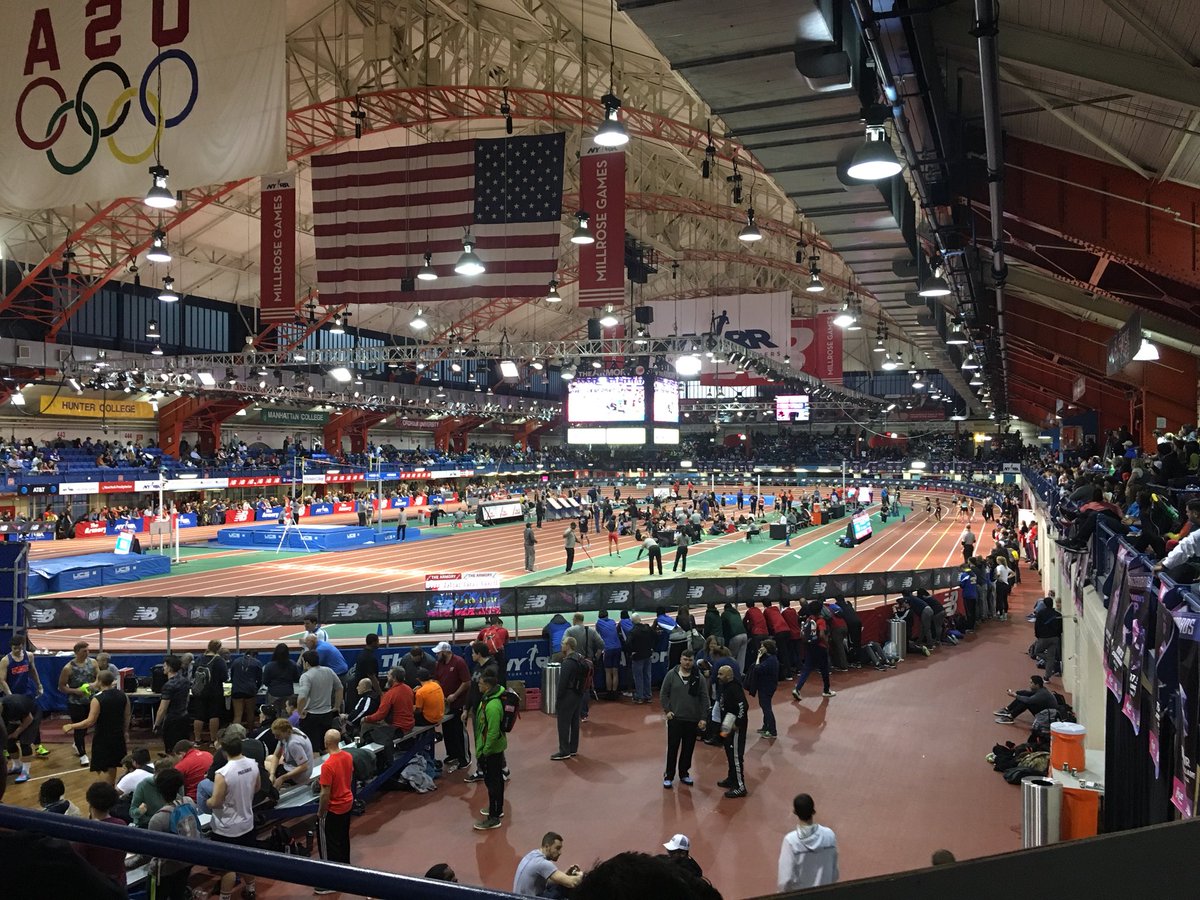Chantilly_HS's tweet photo. Congratulations to the members of the girls 4x400m Relay for breaking a 20 year old CHS record with a time of 4:00.82. The new record holders include sophomore Nyla Carter-Ogden, seniors Olivia LeFrancois &amp; Cecelia Bacon and junior Nicole Re #chantillypride #NBNationals https://t.co/LRA378vyDC