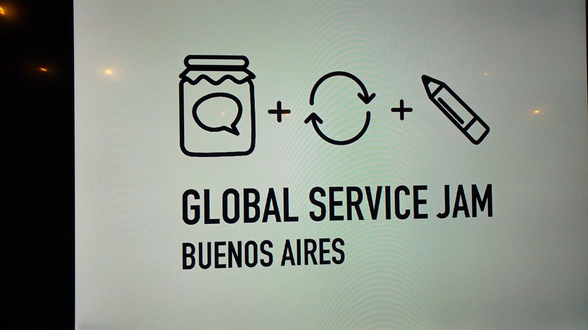 zitroux's tweet photo. Viste esas cosas, que se organizan en diferentes partes del mundo, simultáneamente, que acercan y proponen sacudir neuronas, generar soluciones y ayudar? 
Hoy fue el primer día de tres! 😁  #BAServiceJam #GSJam https://t.co/q7b12R5tHv