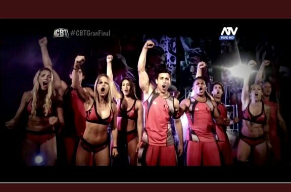 ForeverBrendaex's tweet photo. Porque 😨😭😭😭😭😭😭😭😭 @BrendayJulinho es Rojaaa @cathysaenz #BrendaRojaDeCorazon @cathysaenz @Mundo_Carvalho @Combate_ATV #UnMillónDeCombatelovers https://t.co/q1jDAz6UZm
