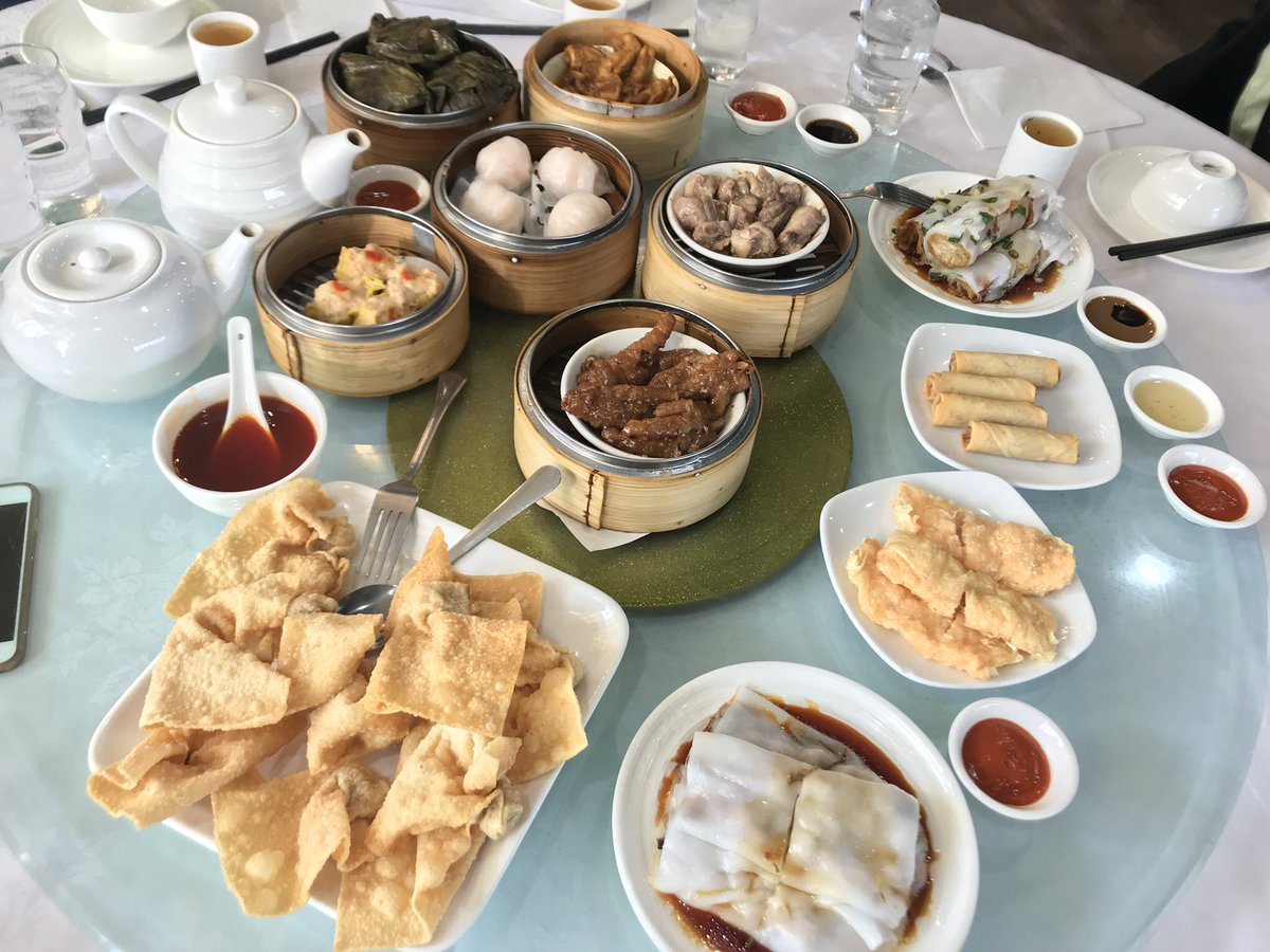mmei0204's tweet photo. Thanks @Lisajess_TD for the great food and great time with the team! #dimsums #chinesefood #TeamTerwillegar @Lcolangelo_TD https://t.co/r9CAfrsU5o
