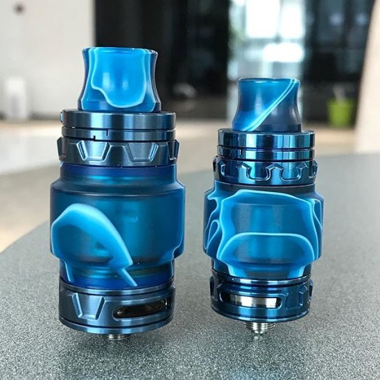 vaporldotcom's tweet photo. Hey, hey, hey
.
Who know them?
.
Are they TFV12 prince and TFV12 baby prince? Or else?
--> Baby Prince: https://t.co/eOZ6BDlEqD
--> Prince: https://t.co/UOJnFrdpLF

#Vaporl #SMOK #TFV12 #Princetank #BabyPrinceTank #vapetank #vapenation #vapeworld #vapecommunity #cheapvape #vape https://t.co/I4wxKE5brA