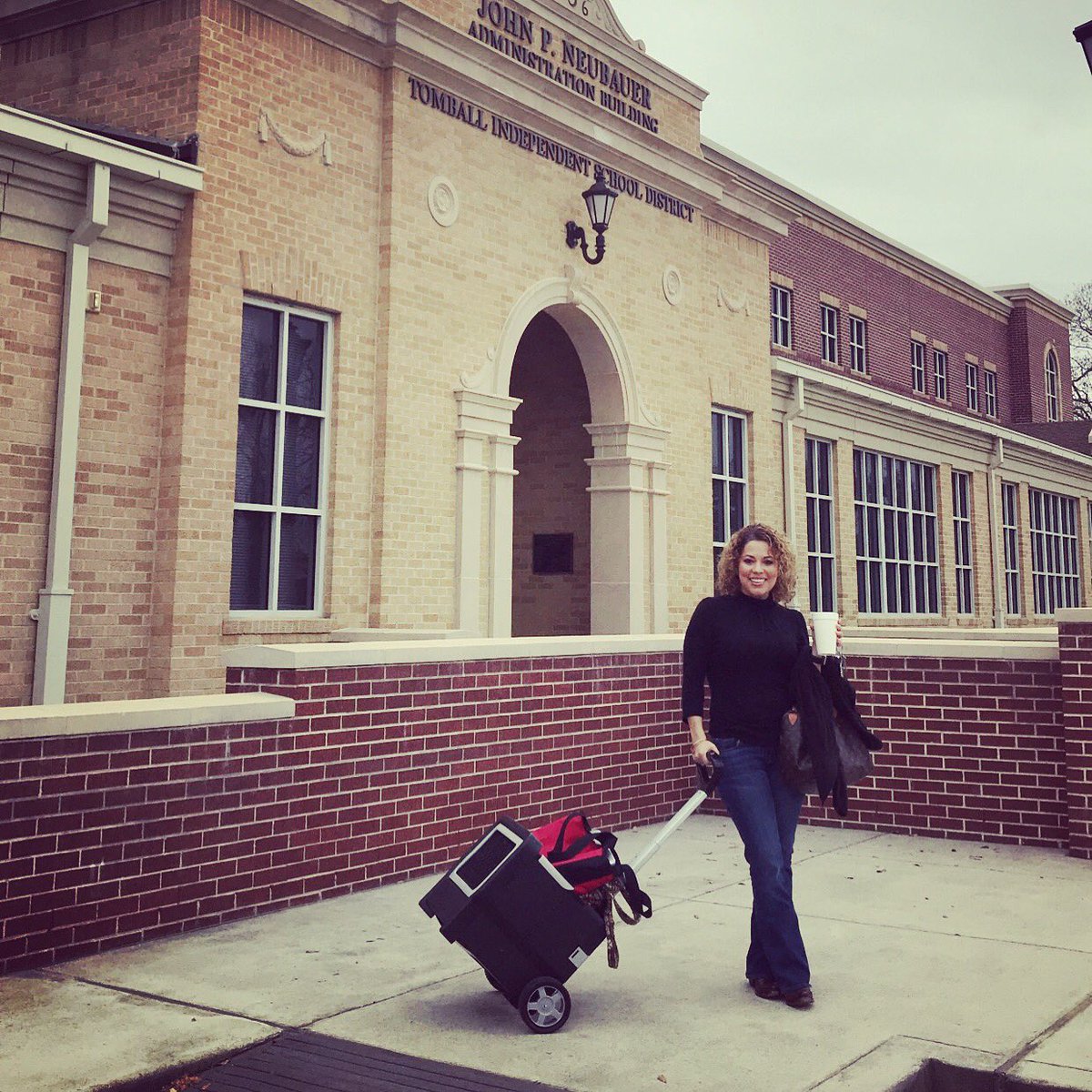 adaliarivera's tweet photo. Thank you @TeamHISD @KleinISD and finally to my forever home, my forever district @TomballISD for all the love & all the learning ! It’s been my greatest honor to serve as your Coordinator of Bilingual Eduction ❤️#DestinationExcellence #TeamTomball #TisDuaLanguage https://t.co/N0SjIfZFwJ