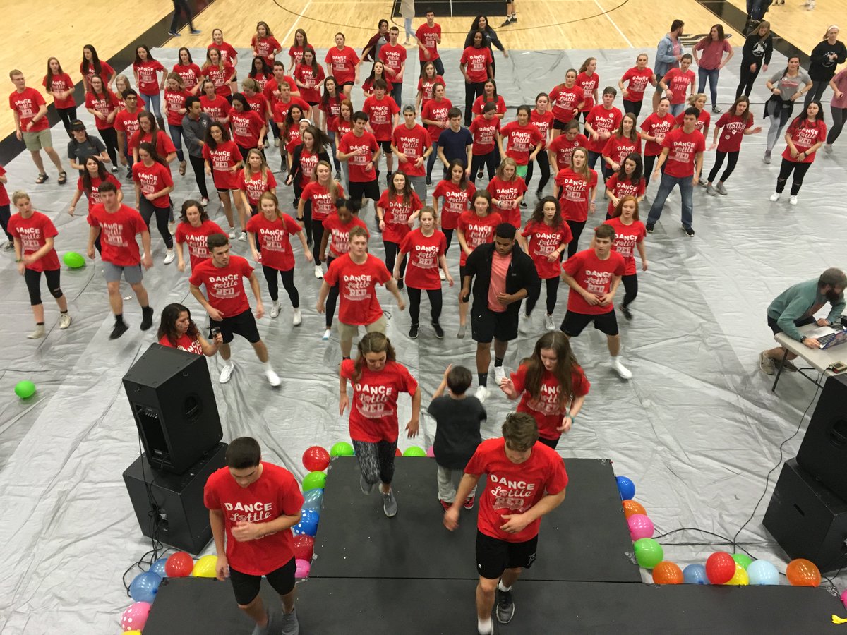 SouthWarrenHigh's tweet photo. #DanceLittleRedSW https://t.co/RTCFEcRW5W