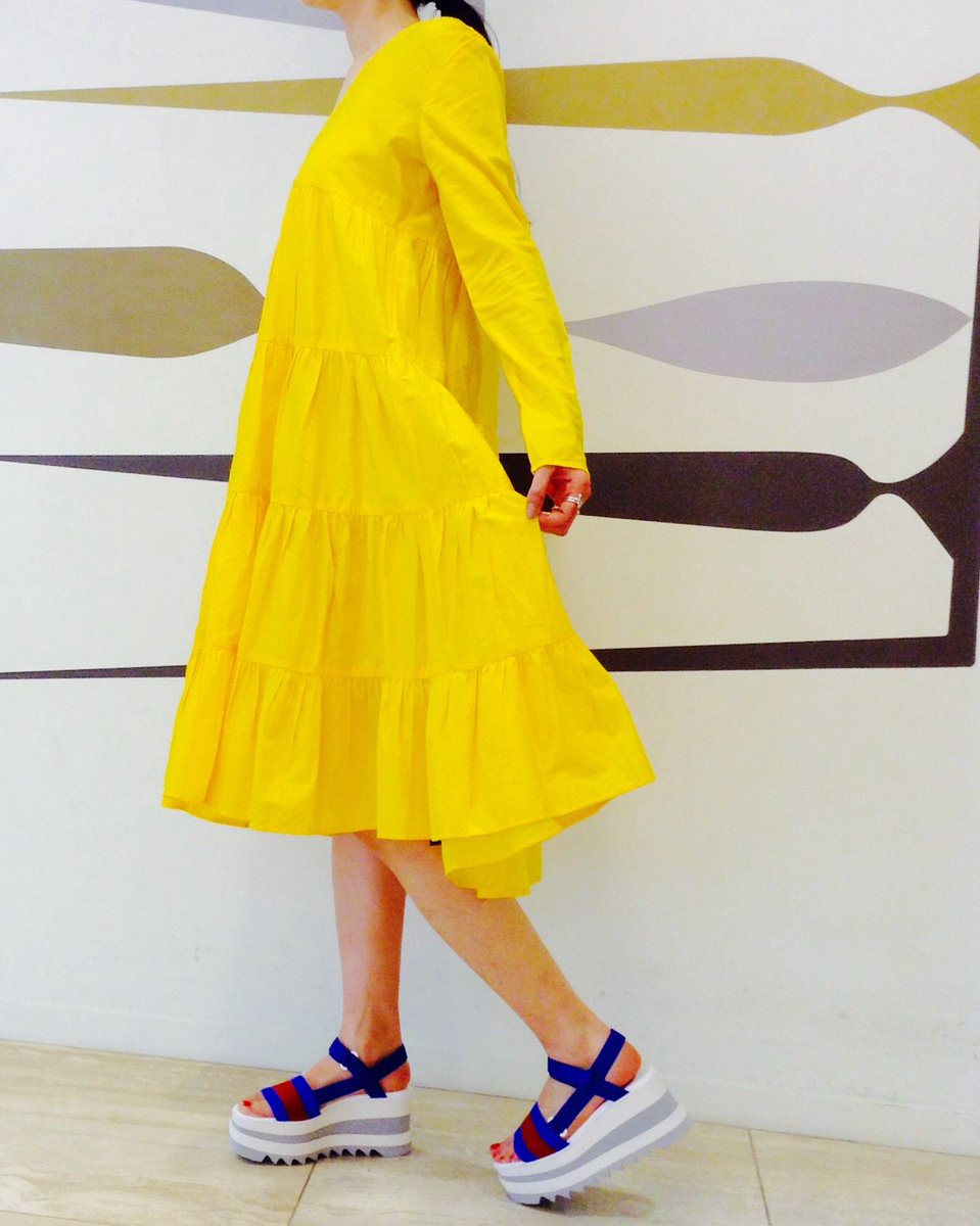 バーニーズ ニューヨーク Ar Twitter 福岡店より Ny発 マーレット La発 クリスティ ドウン 韓国発 アメリ など バーニーズ ニューヨーク初登場のブランドから続々とドレスが到着しています お気に入りの一着が見つかるはず バーニーズニューヨーク福岡