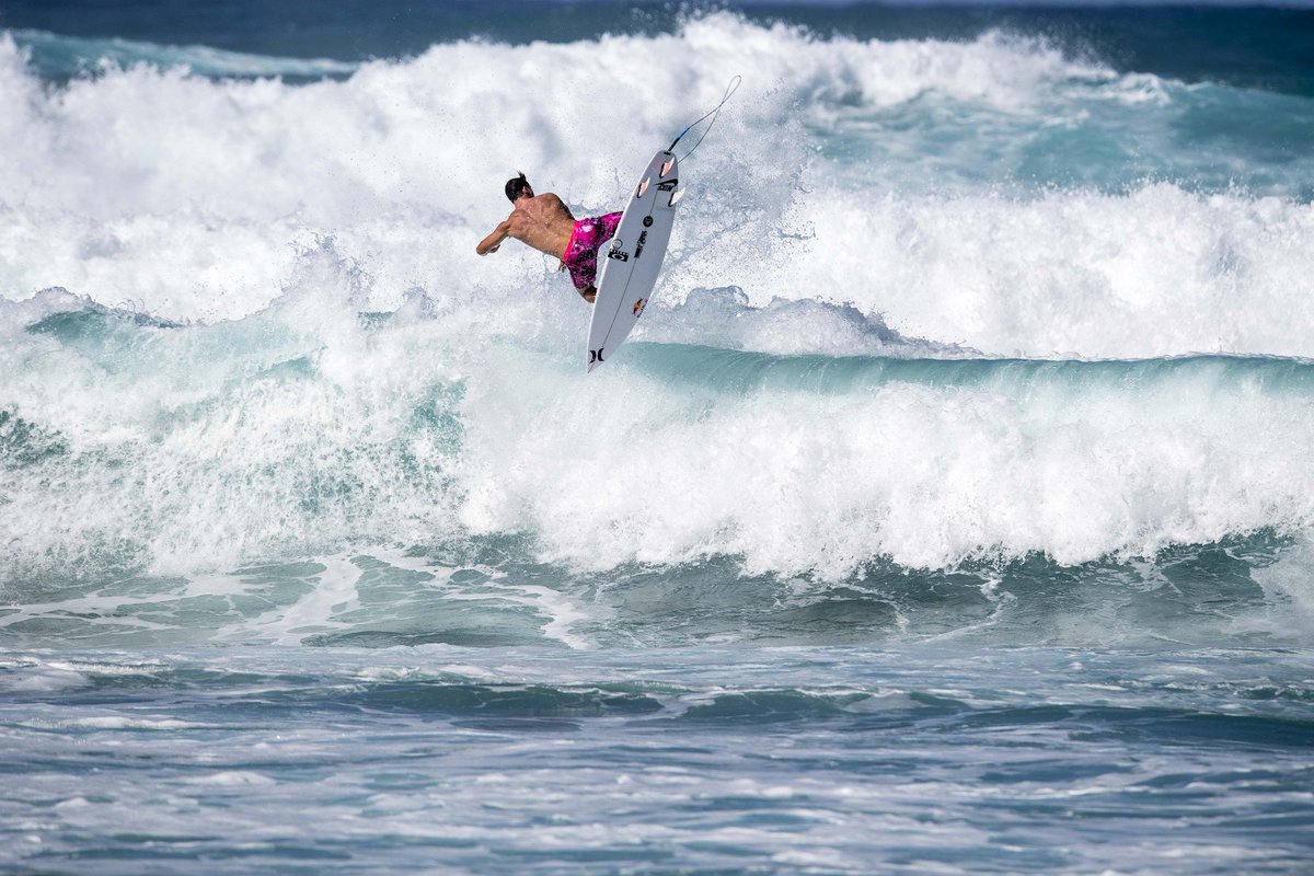 julian_wilson's tweet photo. Revolutionary. | @SurfFCS | Learn More: https://t.co/h858zgVka1 | #FCSFreedomLeash #SurfFree https://t.co/Mn5QIRJeT8