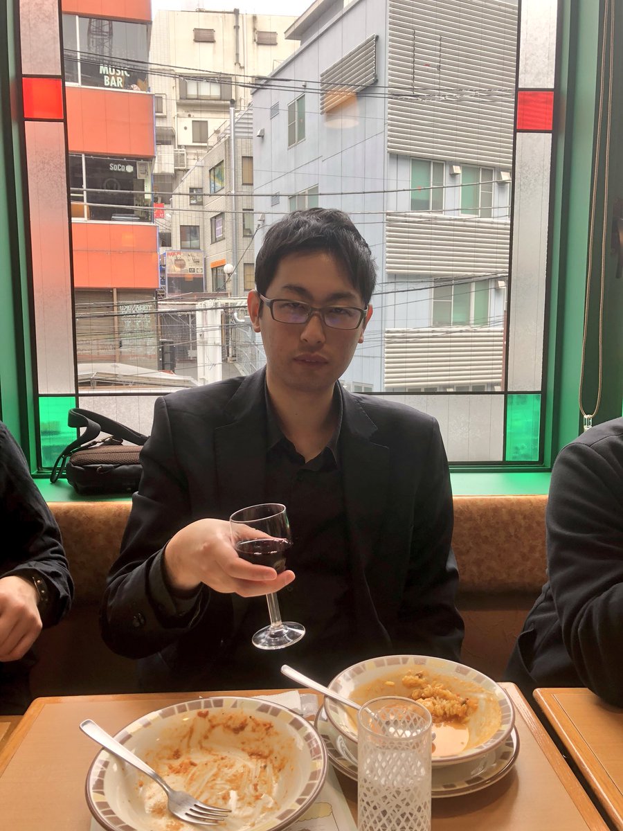 Gosign_Acapella's tweet photo. 《ライブ直前》
ラストライブ前にバンドメンバーで最後の晩餐を行ってます！
この後13:50からライブに出演します！

ベース気合入ってます！🍷

¥この中の誰かが全額おごります笑
ご馳走様です👍
#あかぺらつながり https://t.co/Zm1JR0VCFv
