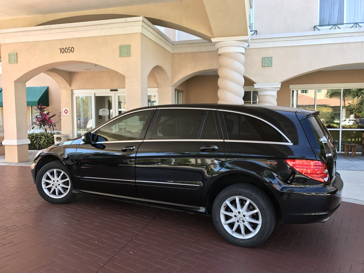 Limotions's tweet photo. Whatever you are up to - we are your partner in transportation. Short notice reservations are always welcome- call us at 239-645-4878 // info@limotions.com #airport #rsw #fll #mia https://t.co/uqXRGVrLs1