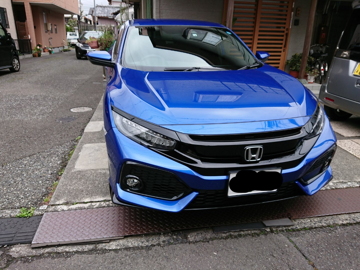 Labona Sur Twitter ついに半年待ってシビック納車 街まで乗って来たけど 振り向いてまでじろじろ見るのやめてください 恥ずかしい 笑 シビックハッチバック Fk7 Civic 納車 T Co Ni7iknzggt Twitter