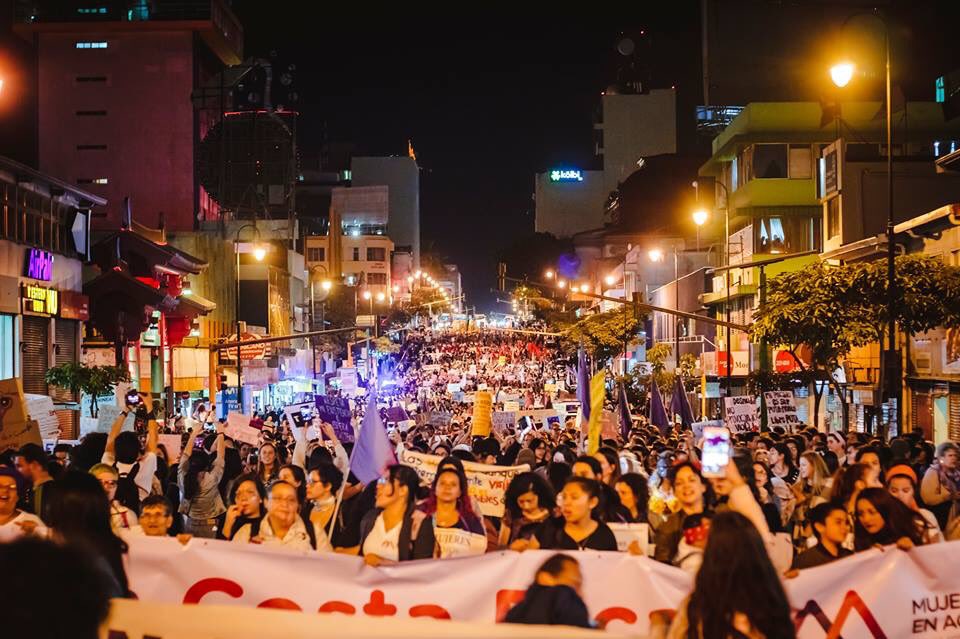 MontielRene's tweet photo. Pa’ la historia. 
#NiUnaMenos Costa Rica. https://t.co/y7durZFnht