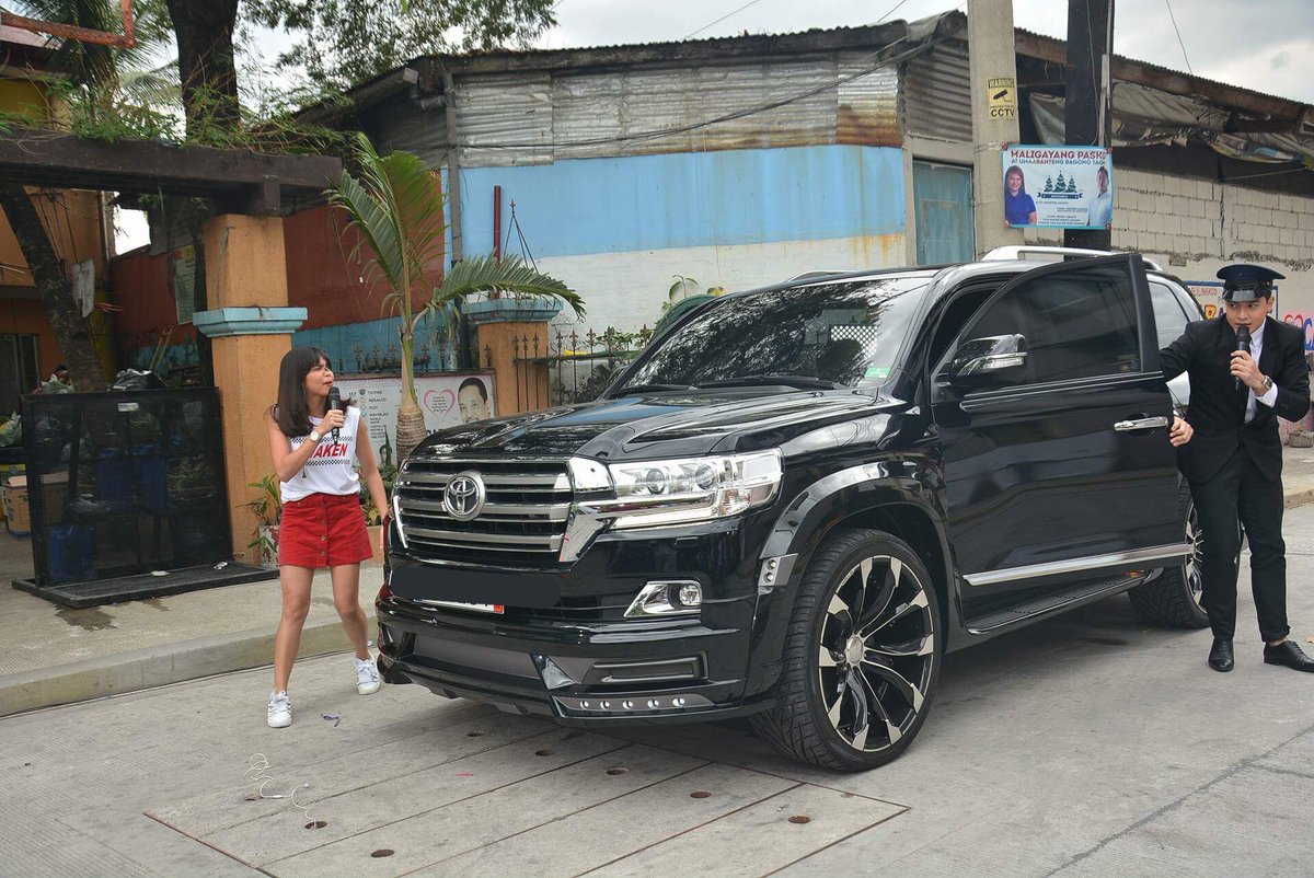 Ingat sa pagtawid...