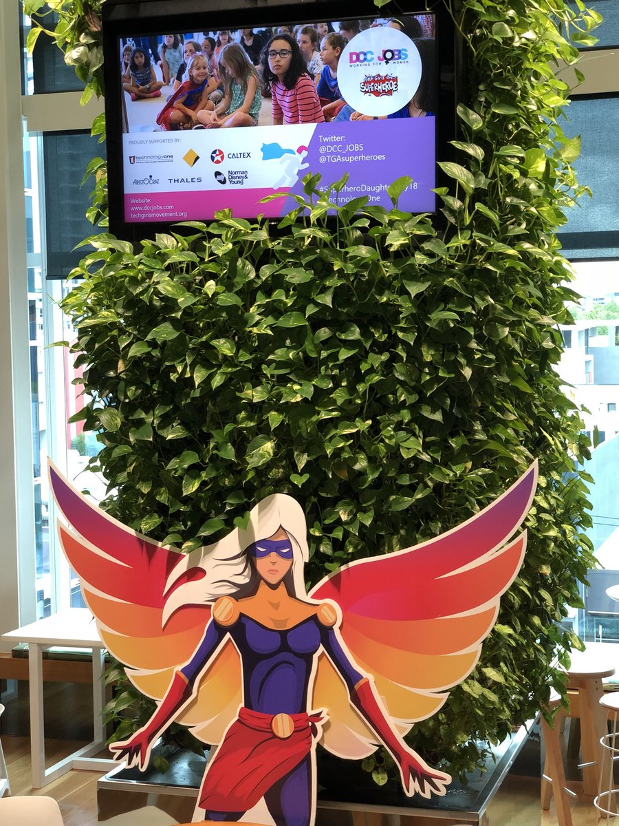 teresasmurphy's tweet image. Full swing at today’s #superheroesdaughterday 
#technologyone 
#techgirlsaresuperheroes
#stem
#techgirls 
@tgasuperheroes
@dcc_jobs 
#brisbane