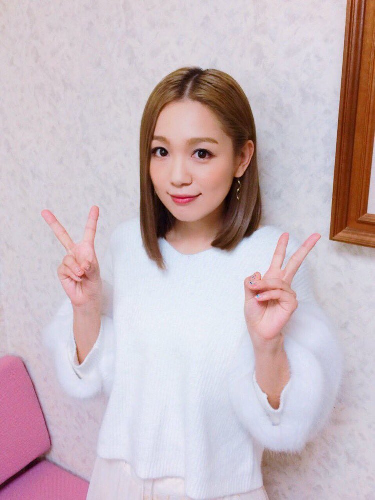 美女研究家 西野カナ 平成女子の旗手的ディーバ どんどん可愛くなってくように見えるのは 時代の流れに逆らわない可愛さを体現しているから 目と耳で楽しむ美女 関西弁がたまらんがな 西野カナ Kananishino アーティスト 歌手 美女 美女研究