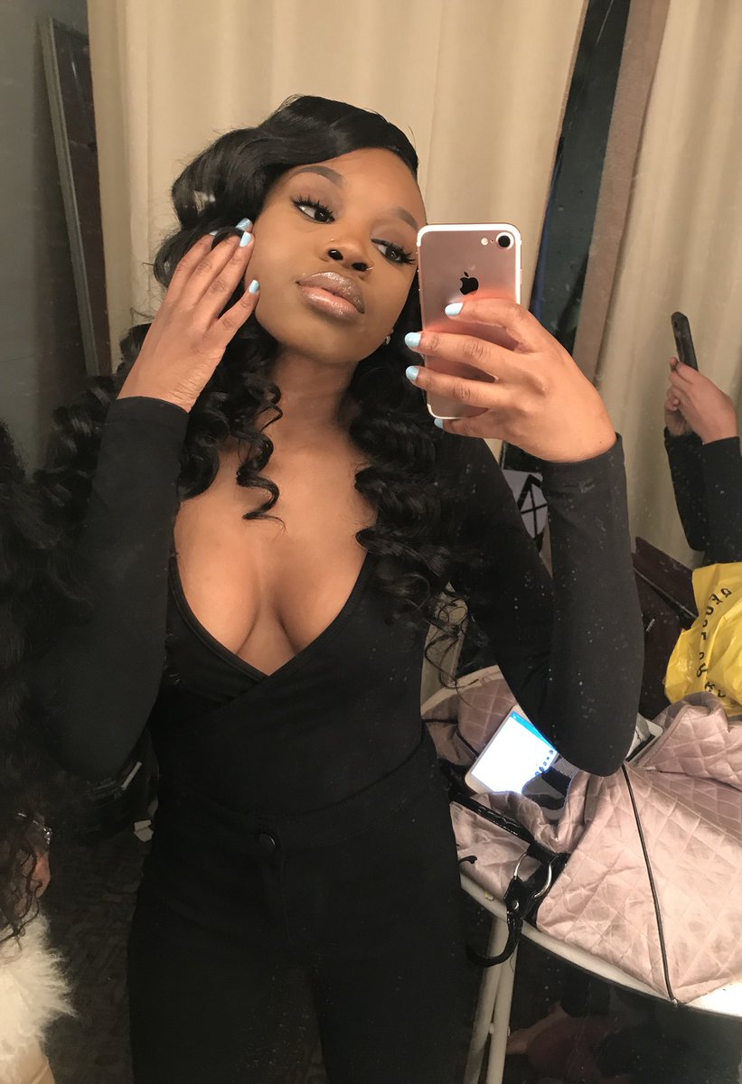blazoworld's tweet photo. #thehairplug https://t.co/N7XmFZCAvu